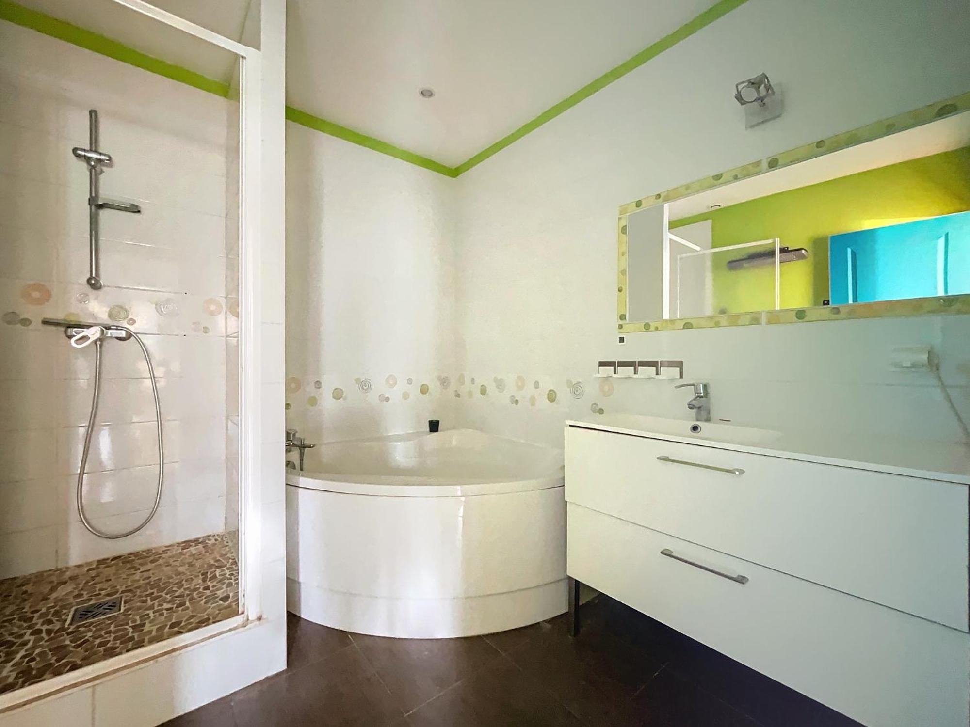 La Roue Libre 3 Chambres - 1Er Etage Au Centre Ville De L'Arbresle Eveux 外观 照片